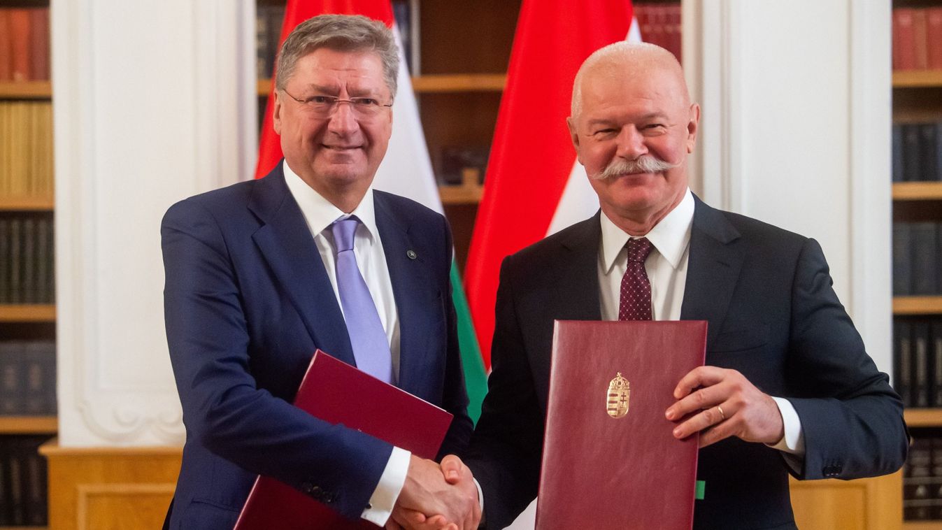 Együttműködési megállapodást kötött a KIM és az MKIK