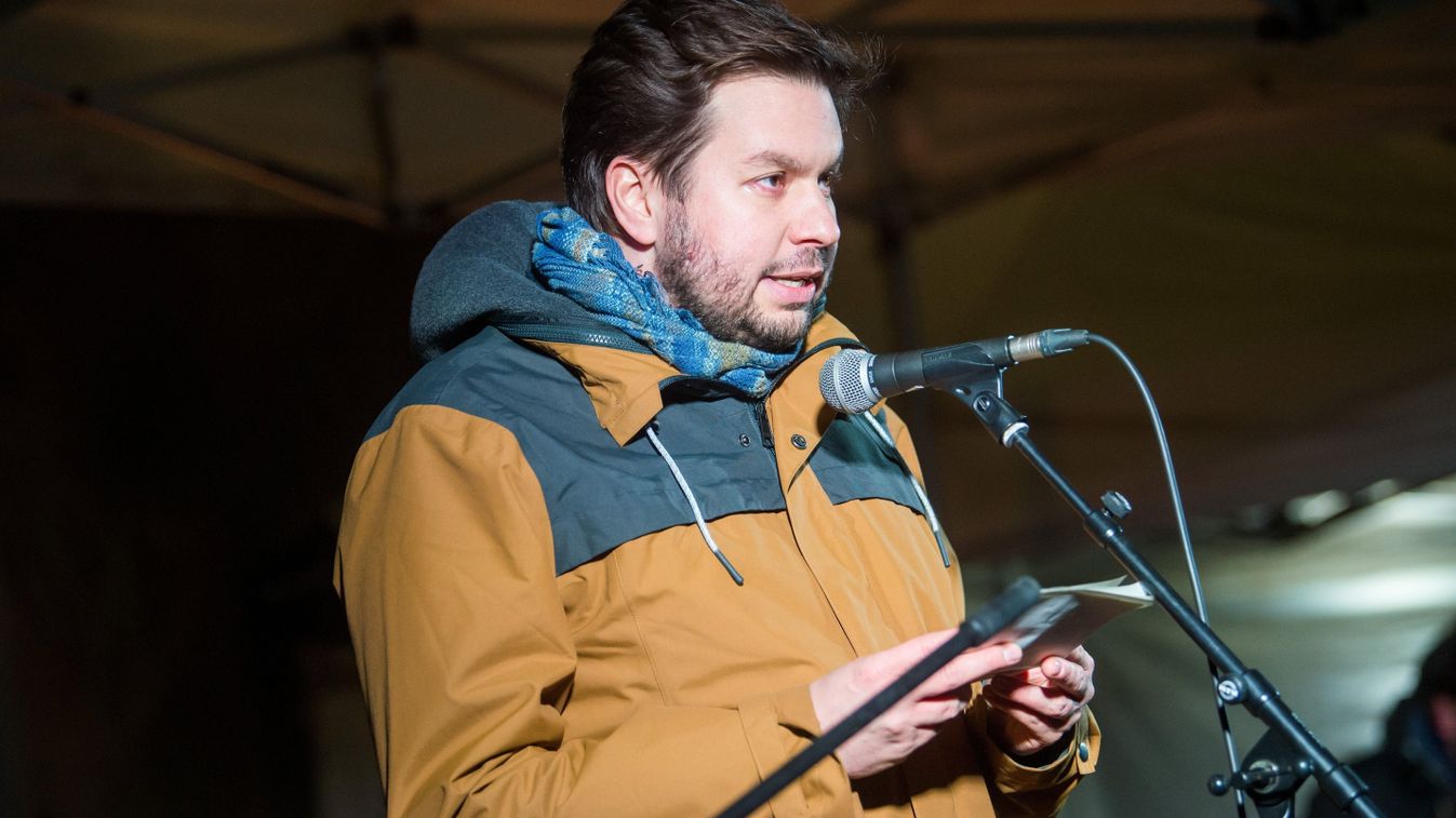 Bűnösnek ítélte a bíróság korrupciós ügyben az Amnesty-vezér testvérét