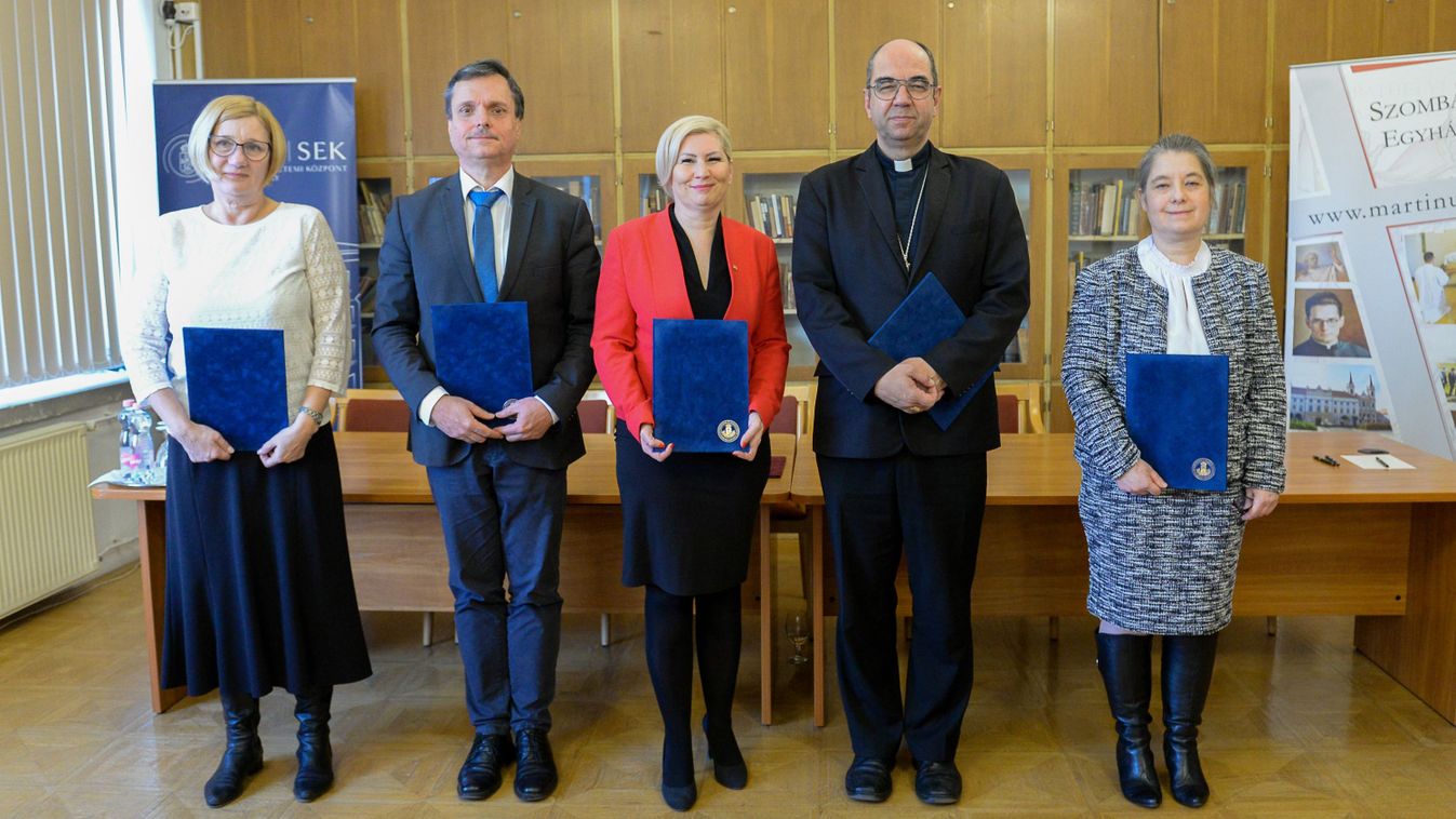 Óvodai nevelőket képeznek - A hiányszakmában nagy lehetőség: együttműködnek a közös célokért - fotók