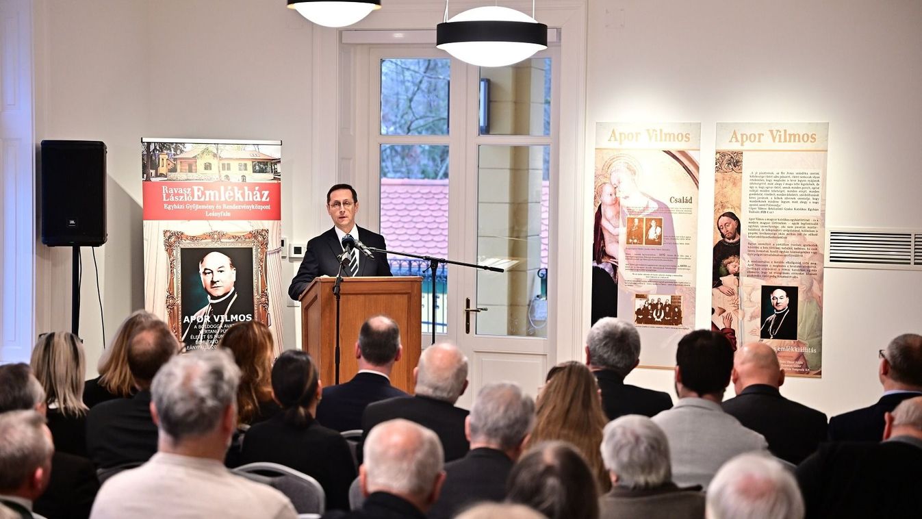 Varga Mihály: a közösségek összekapcsolása tehet sikeres nemzetté