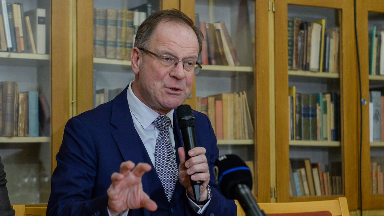 Navracsics Tibor: Szombathelynek új vezetésre, új dinamikára van szüksége - podcast