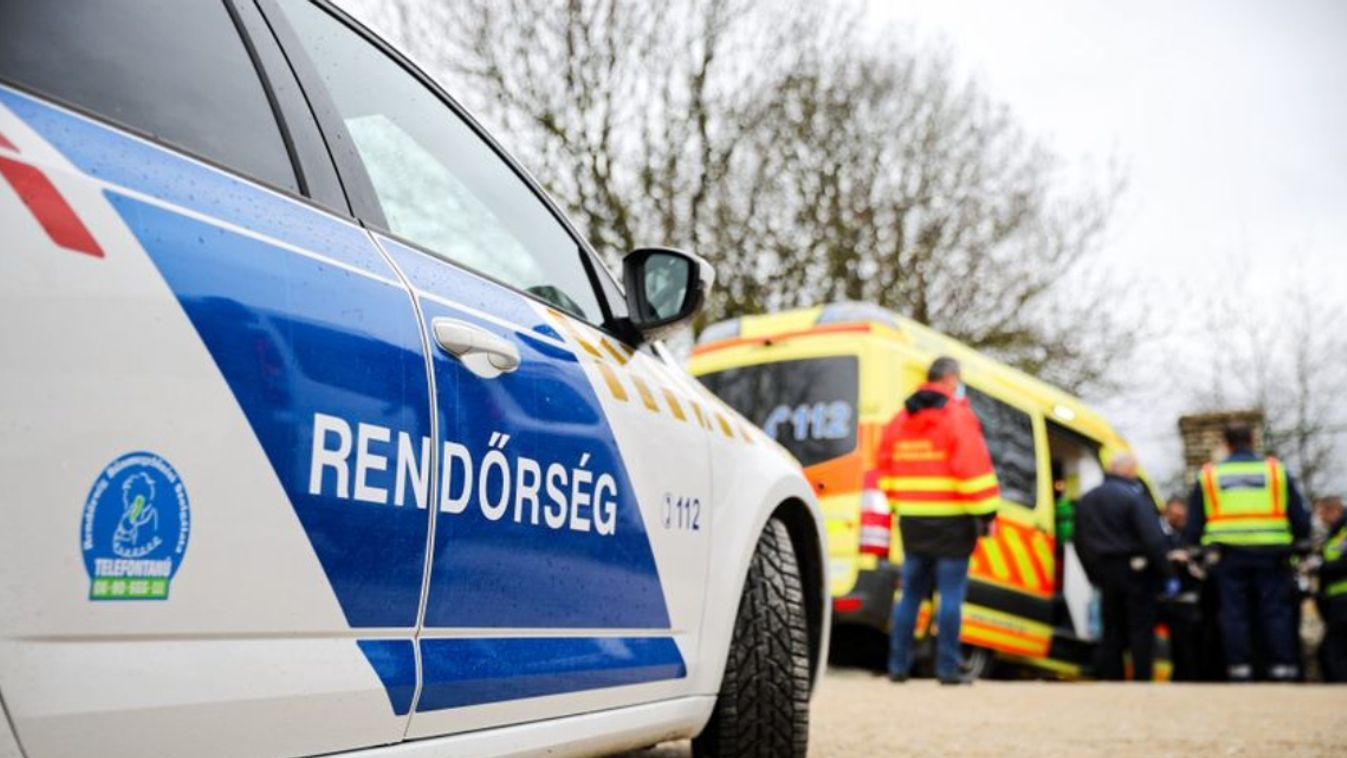 Téves jelzés a súlyos balesetről: mentők, rendőrök, tűzoltók keresték a helyszínt a 87-es főúton, Táplánszentkeresztnél