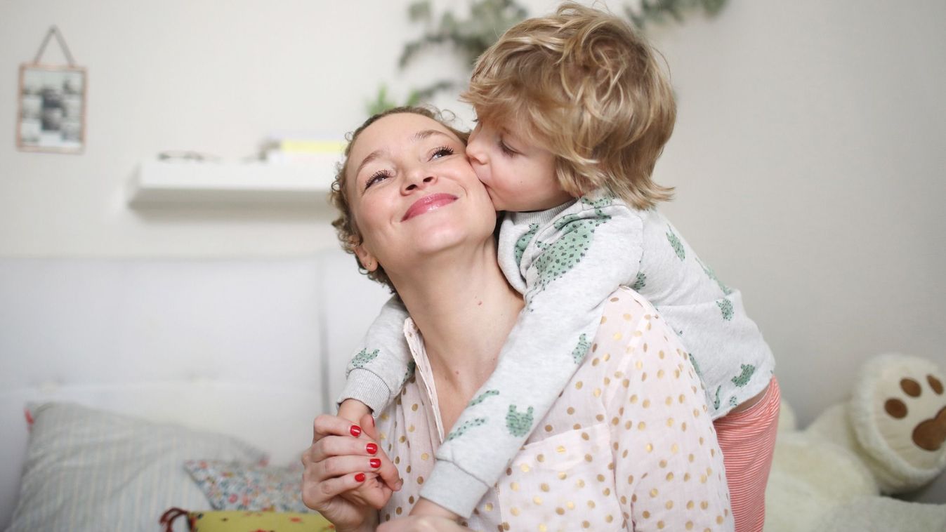 Idén ötödik alkalommal hirdetik meg Páratlan Szülő Díj pályázatát
