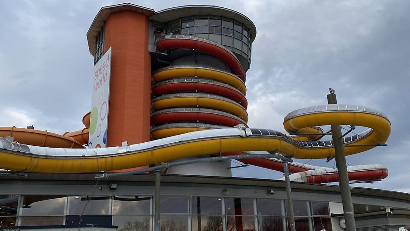 Kanyarós eset a locsmándi termálfürdőben