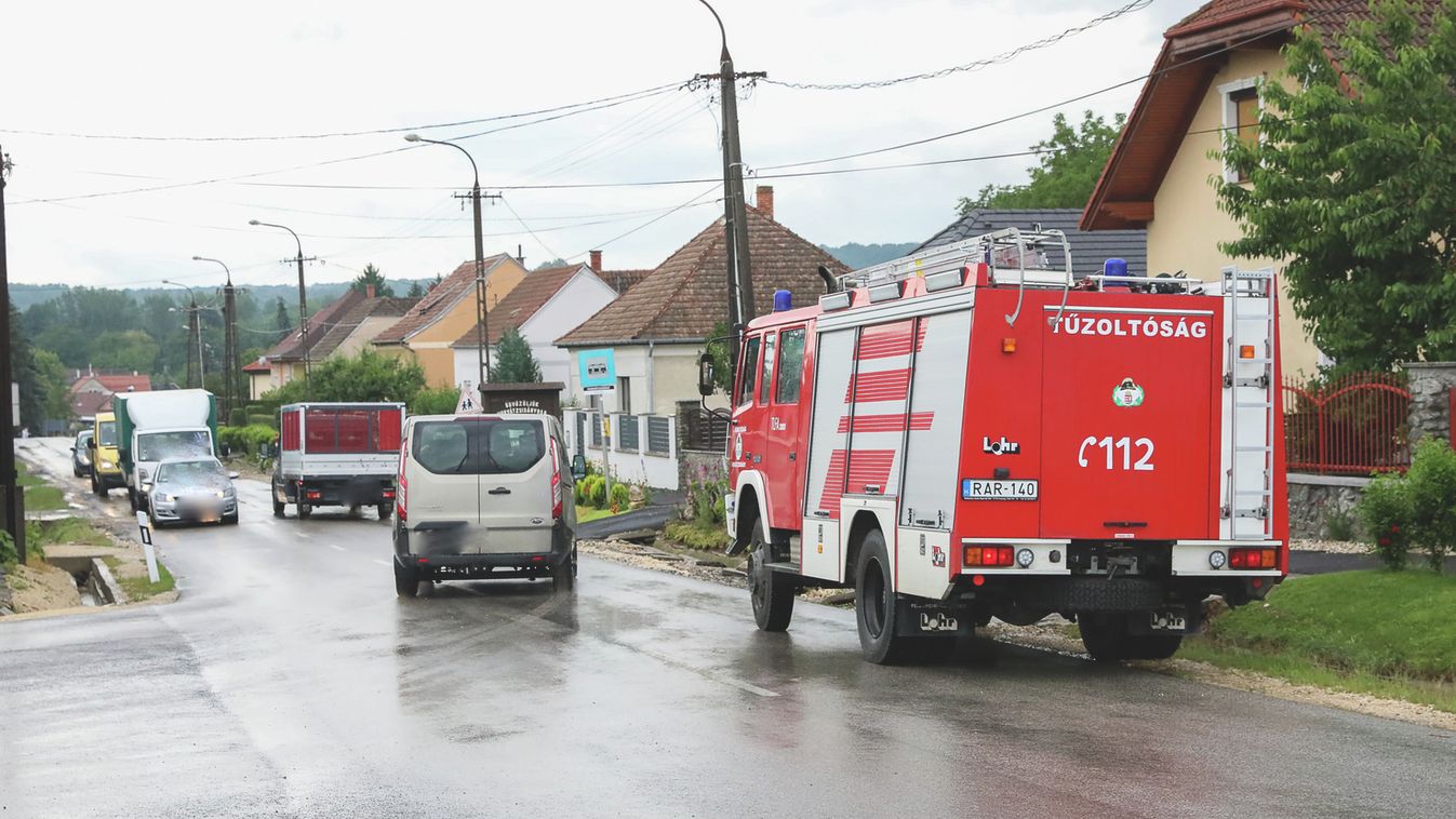 Felhőszakadás Vasban - Olyan sok eső esett, hogy Horvátzsidányban hömpölygött a víz - fotók - frissül