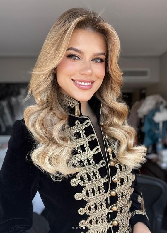 Nóra holnap, a Miss Universe elődöntőjén nemzeti jelmezt fog viselni