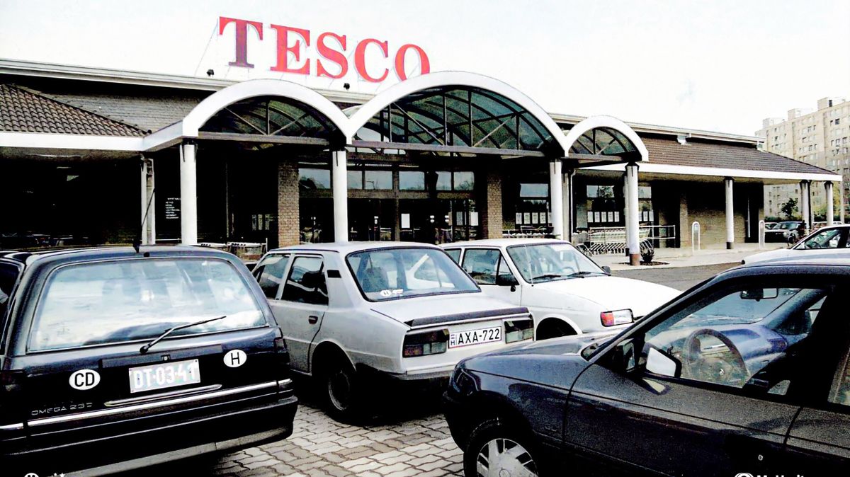 Soha nem látott képek a kis Tesco-ról