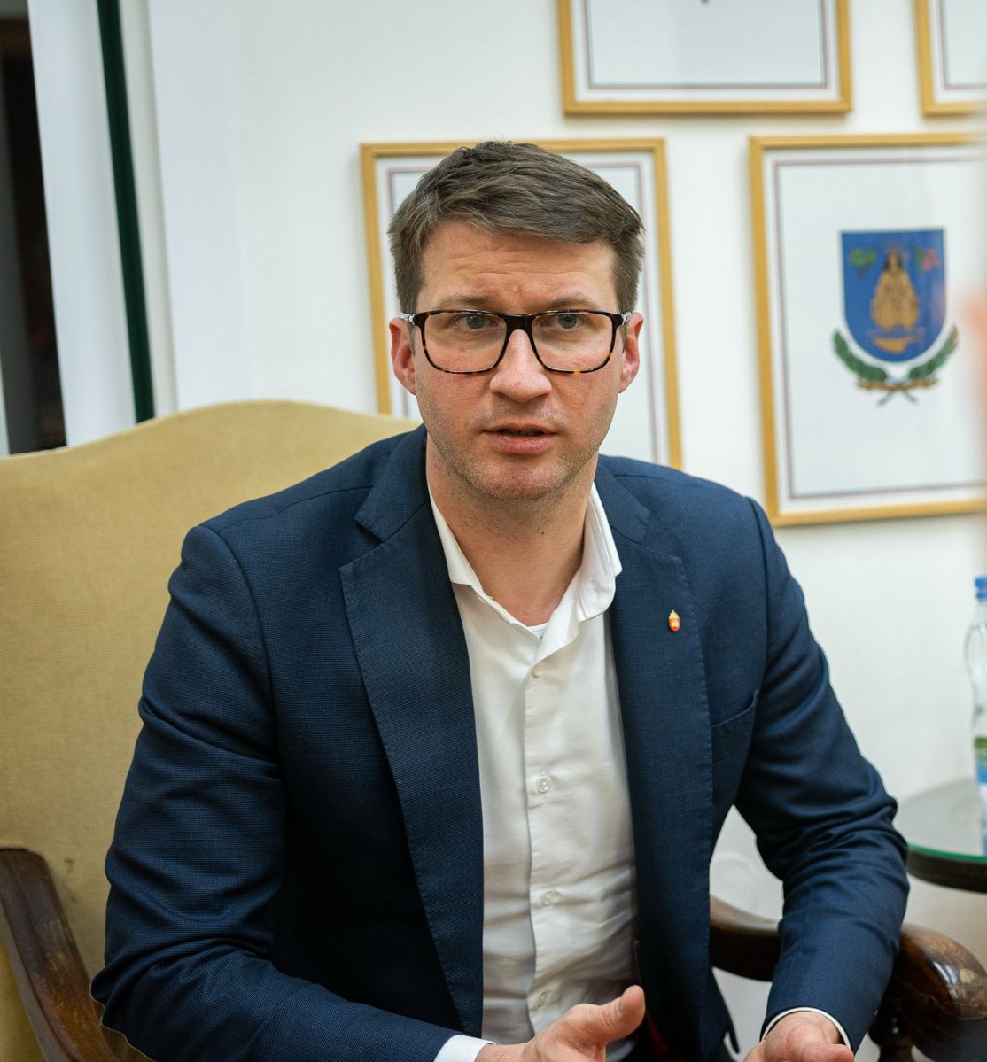 Böröcz László: Gencsapátiból a budavári polgármesteri székig