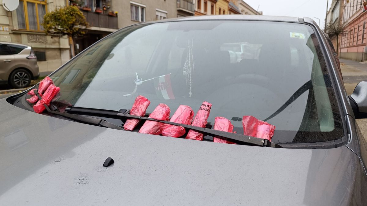 Mikulás csomagokkal