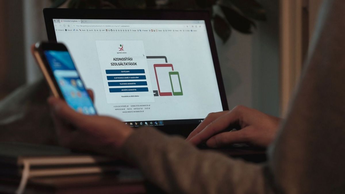 Mutatjuk, hogy adhatod le SZJA bevallásod lépésről lépésre