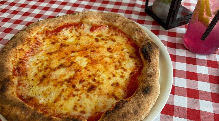 Pizzériák Vasban: a kép az egyik szombathelyi pizzériában készült