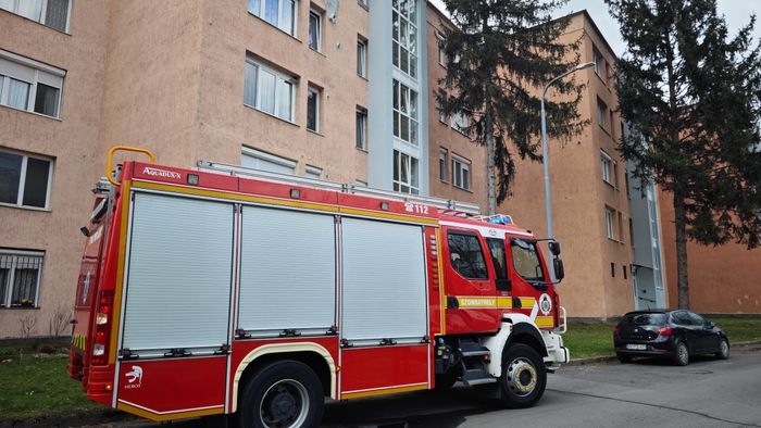 Szén-monoxid: Egy ember kórházba került Szombathelyen