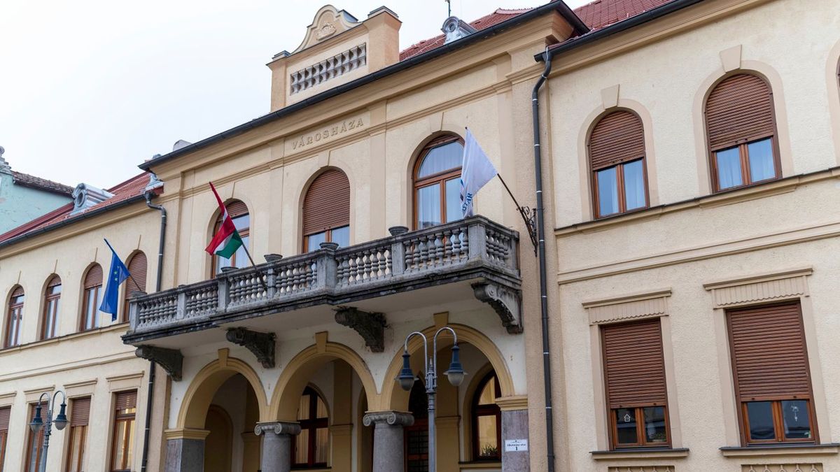 Testületi ülés lesz holnap a vasvári Városházán