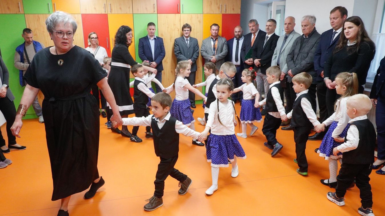 Korszerű és szép lett Molnaszecsőd óvodája - fotók, videó