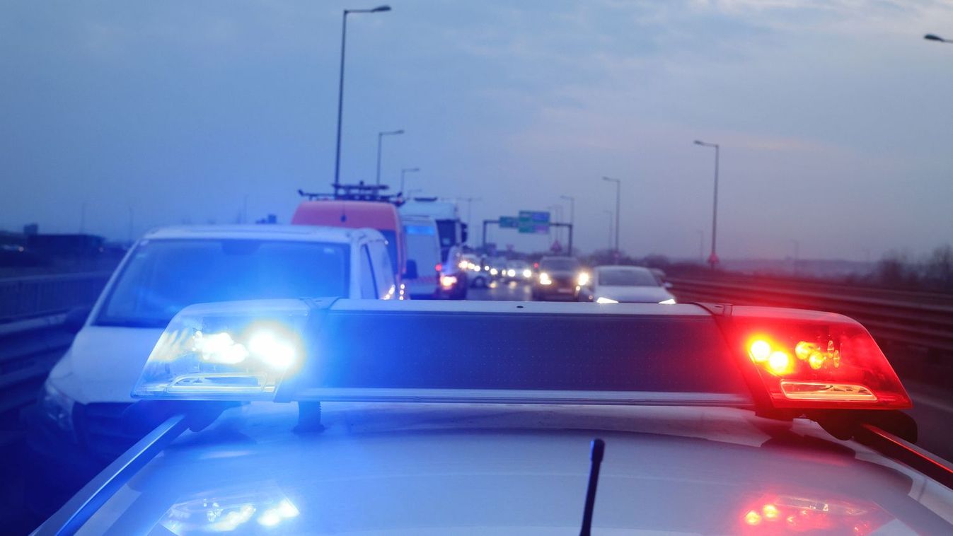 Több jármű karambolozott az M85-ös autóúton