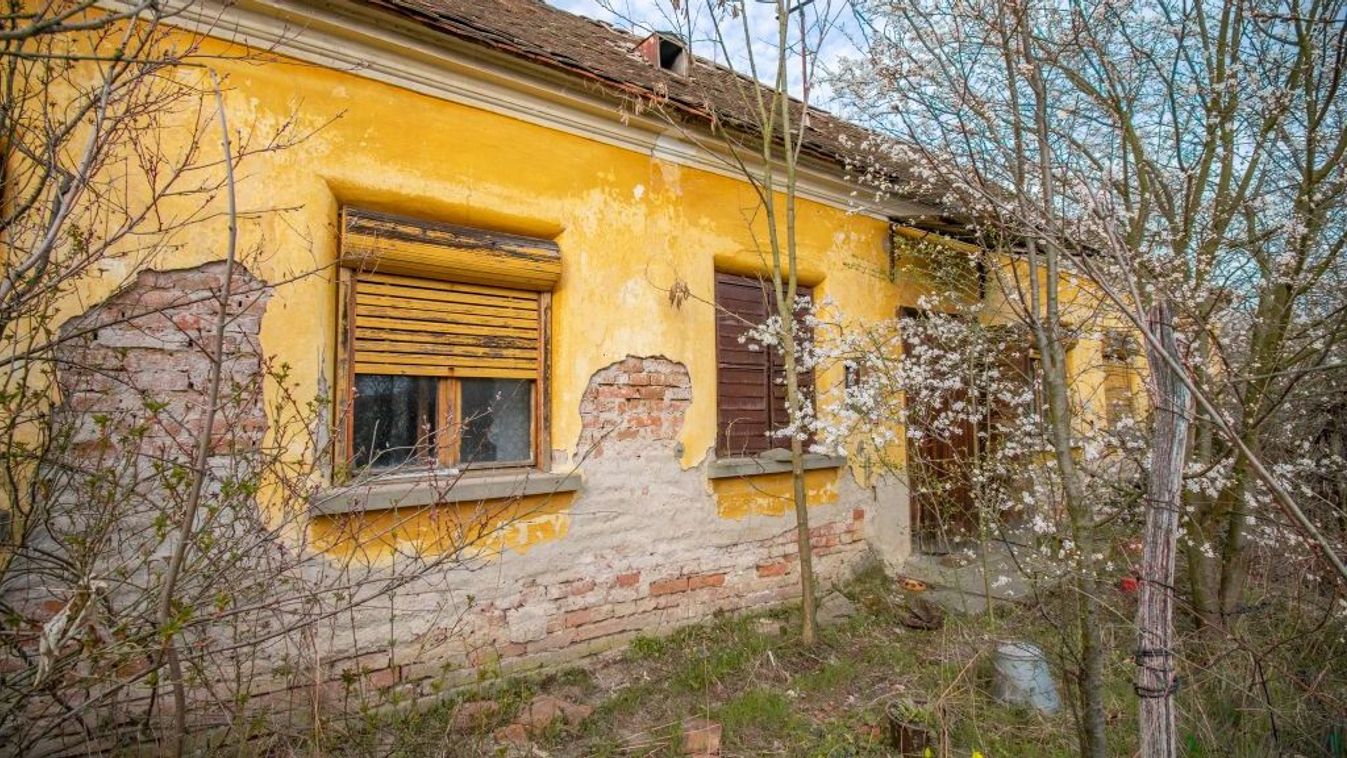 Minden úgy van még, ahogy az egykori tulajdonos hagyta - Megállt az idő a vasi házikóban - fotók