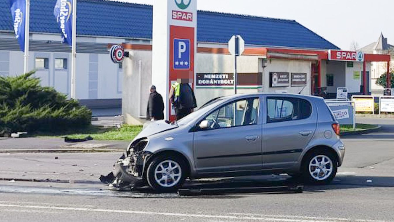 Baleset miatt van jó nagy torlódás Szombathelyen - helyszíni fotók