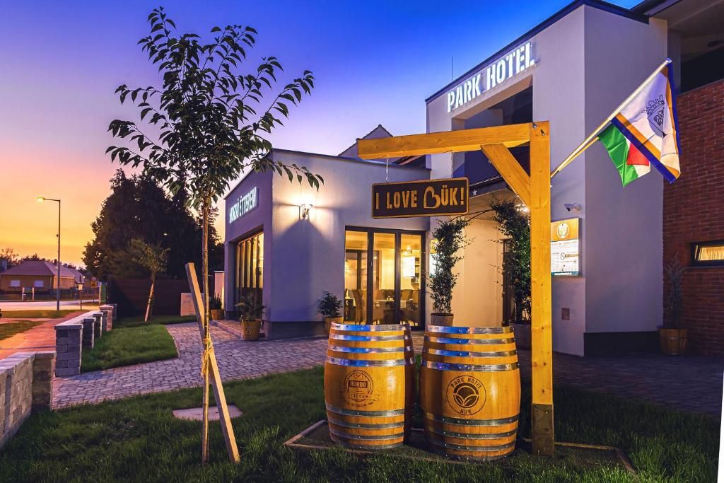 A büki Park Hotel rengeteg ötcsillagos értékelést kapott
