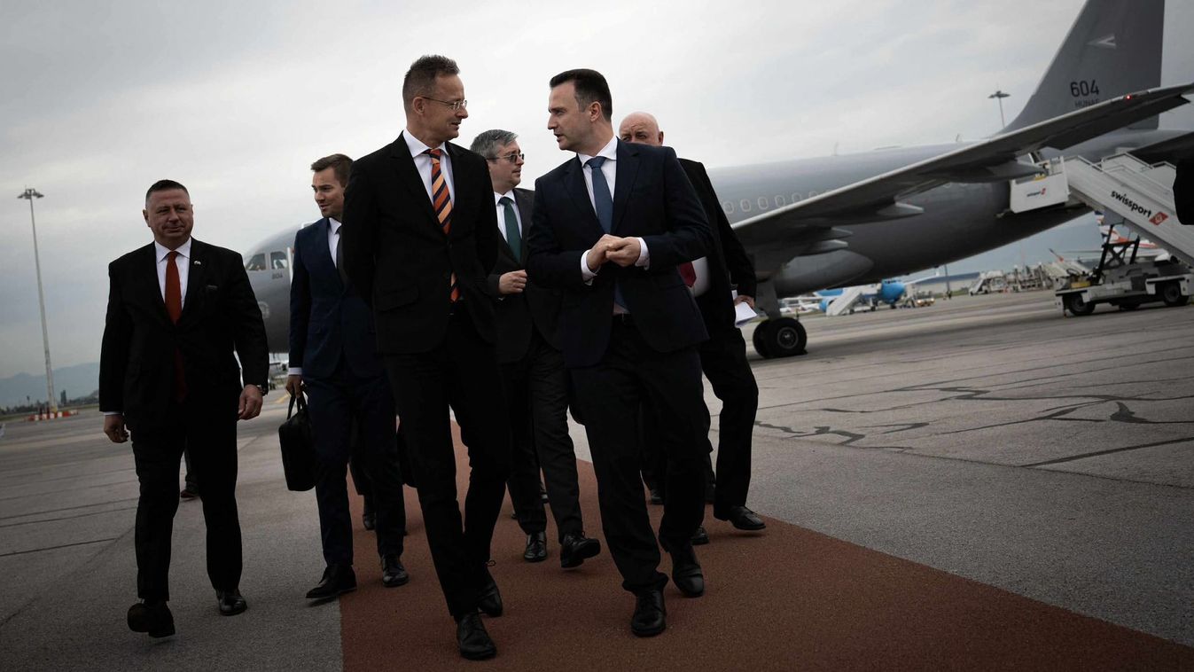Szijjártó: nem lezárni kell a földgázvezetékeket, hanem újakat építeni, ahogy Bulgária is teszi!