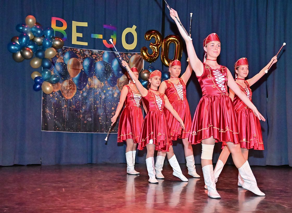 BE-JÓ