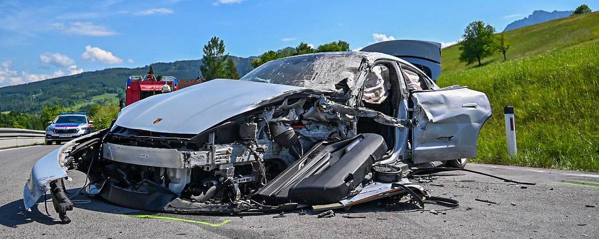 Elektromos Porsche balesete Ausztriában