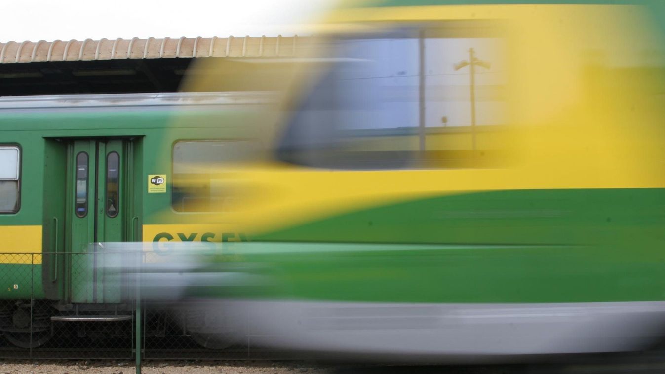 Hegyfalunál történt baleset miatt nem közlekedik tovább a Szombathelyről indult vonat