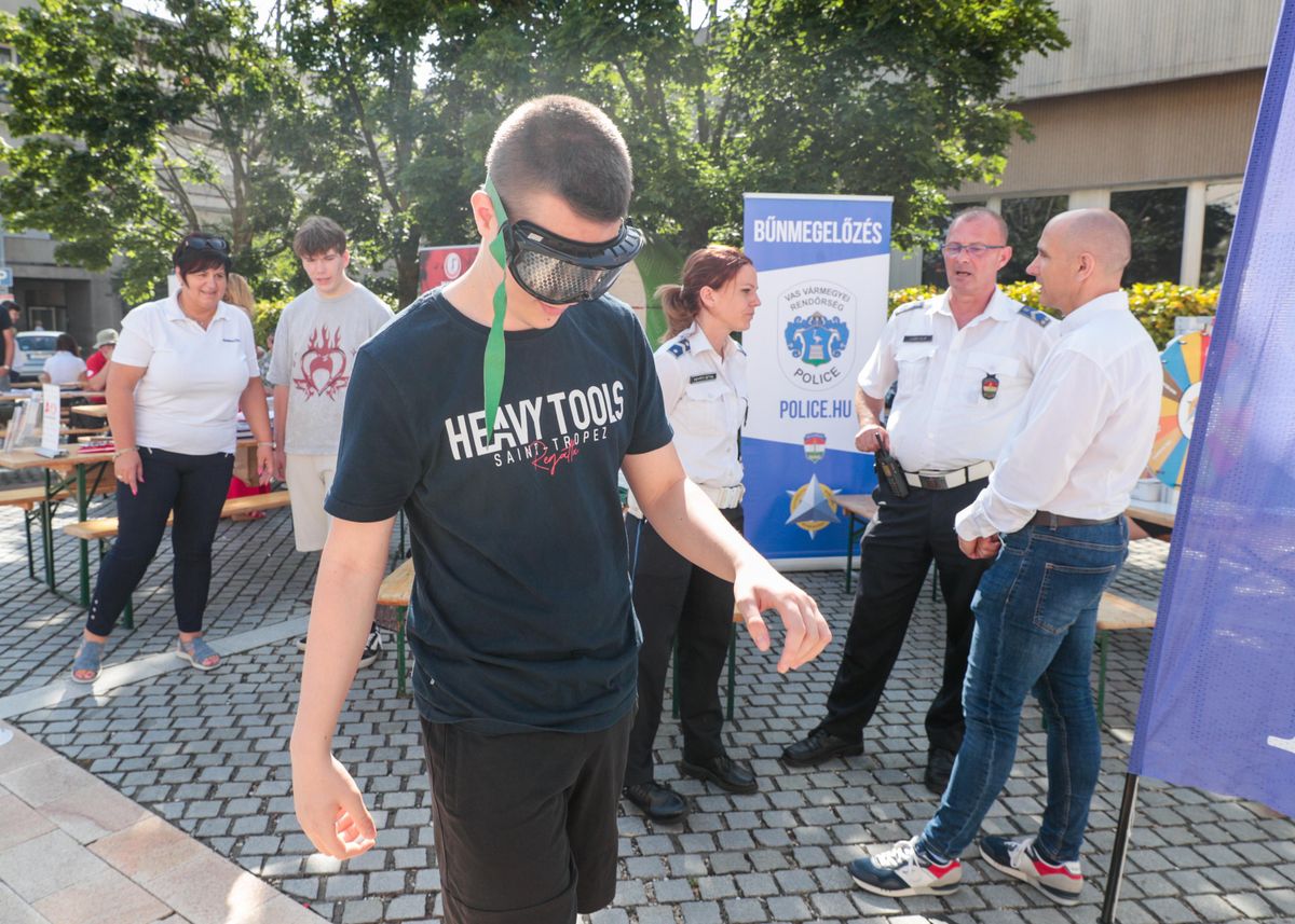 A kábítószerek okozta érzékcsalódásokkal még az egyszerű dolgok, mint a járás sem megy könnyen