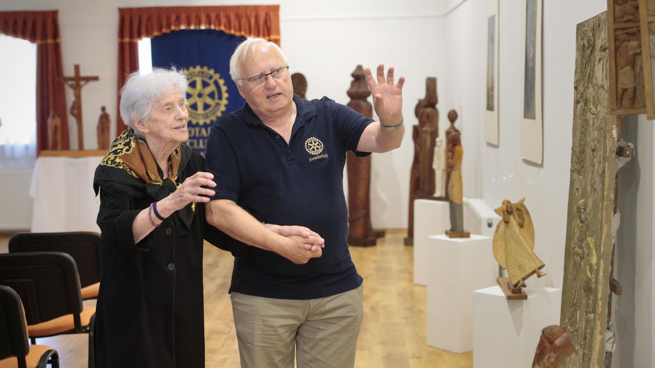 Kettős ünnep: százéves a magyar Rotary és száz éve született Kiss Sándor szobrászművész - fotók