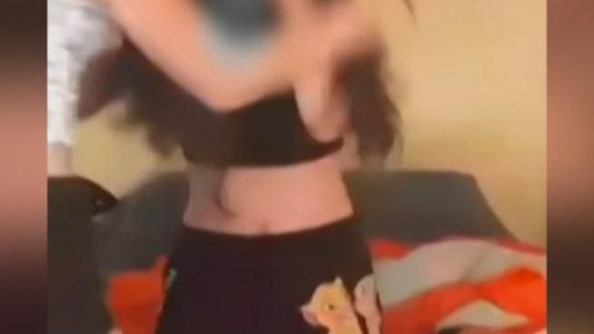 bántalmazott lány