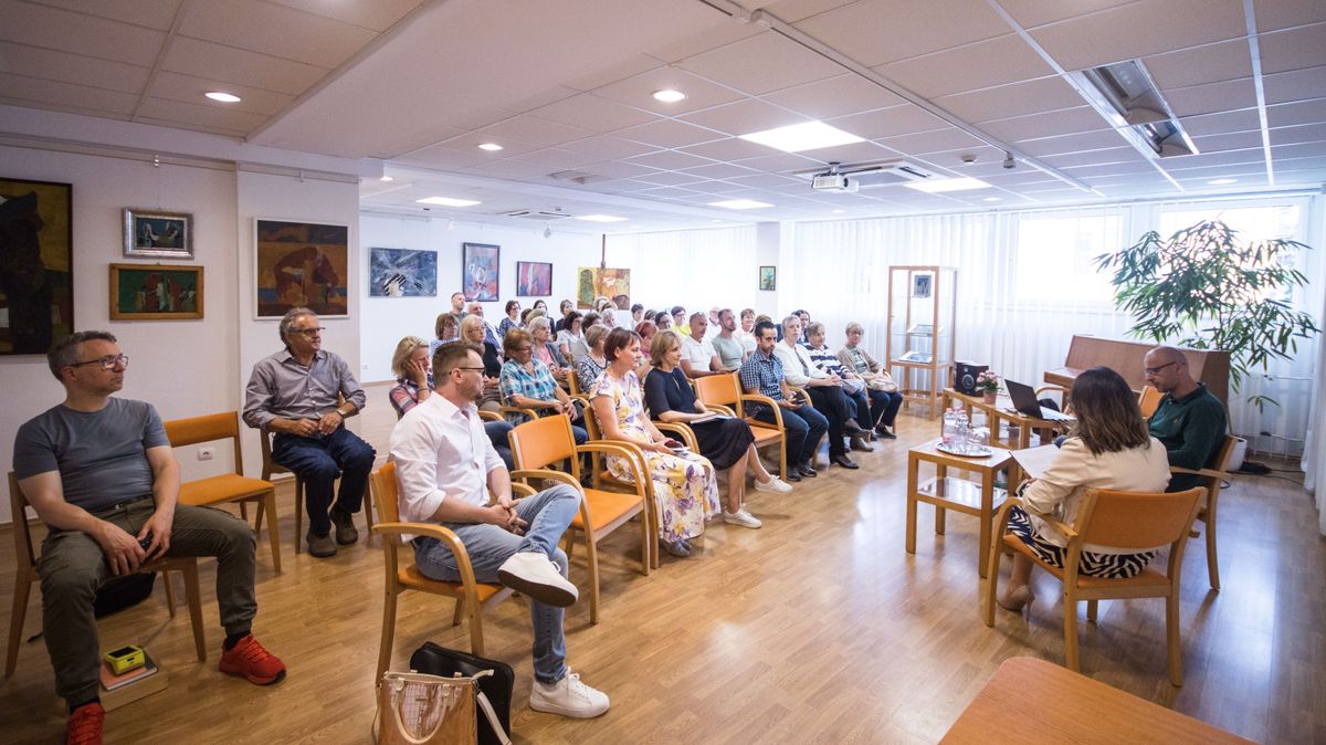 Könyvbemutató Szombathelyen – Gábor László dedikált