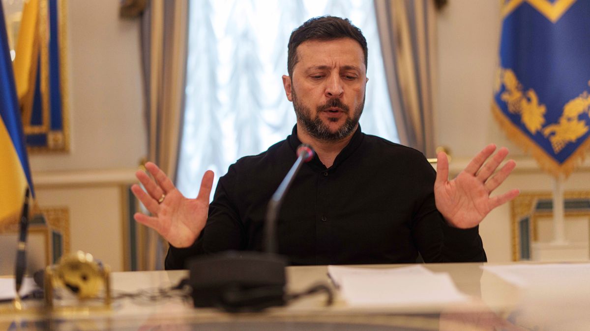 Az alkalmatlanokat is a frontra küldi Zelenszkij