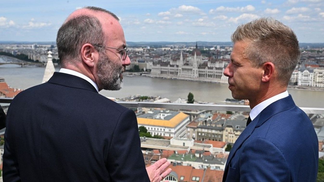 Manfred Weber áll a Tisza Párt mögött