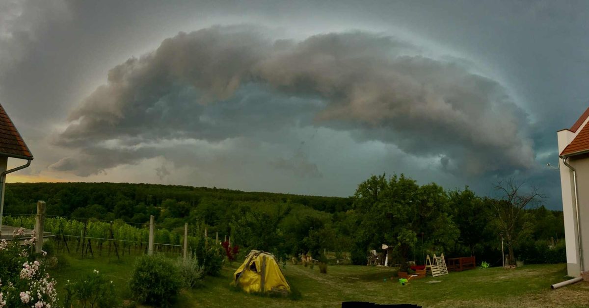 Így érkezett meg a vihar hétfőn este Lukácsháza térségébe