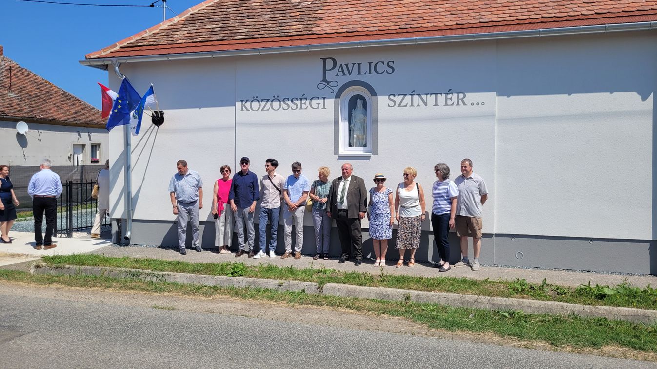 Meggyeskovácsi új találkozóhelye: a holdjáró tervezőjének nevét viseli a közösségi színtér