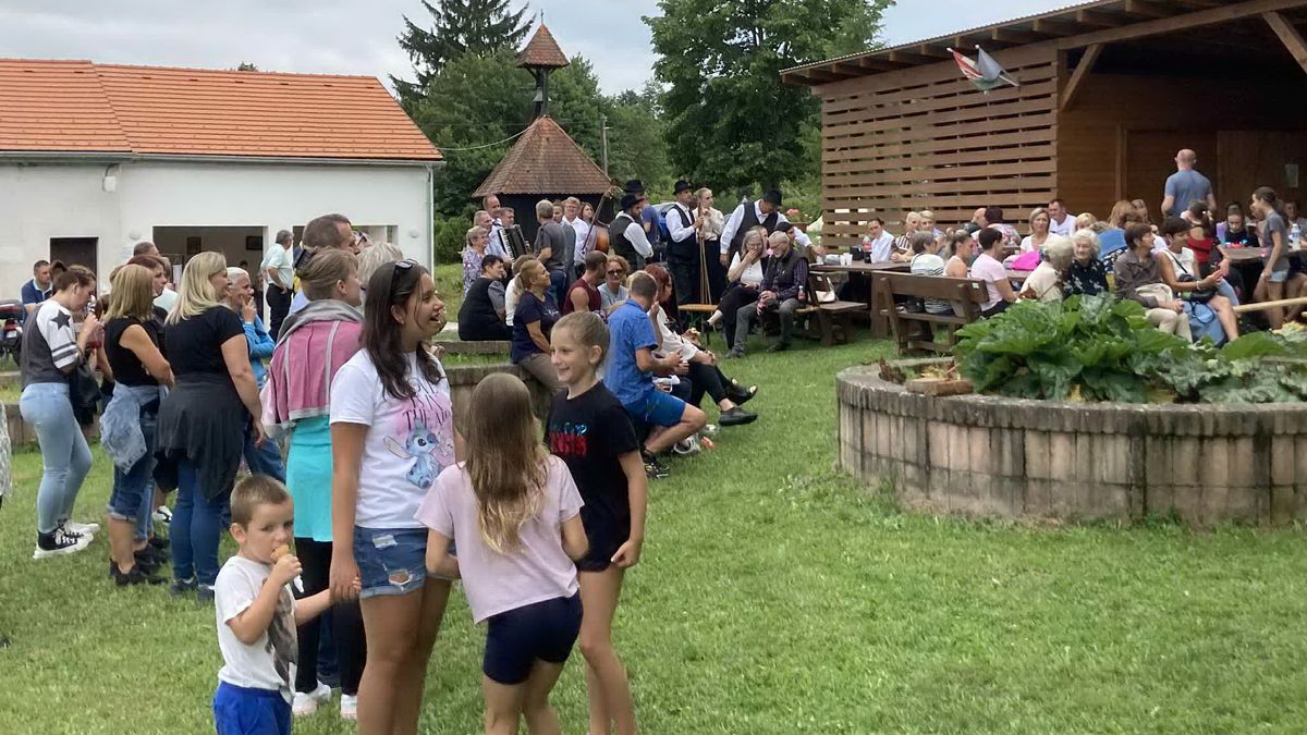 Orfalu község egy napra önmaga négyszeresére duzzadt
