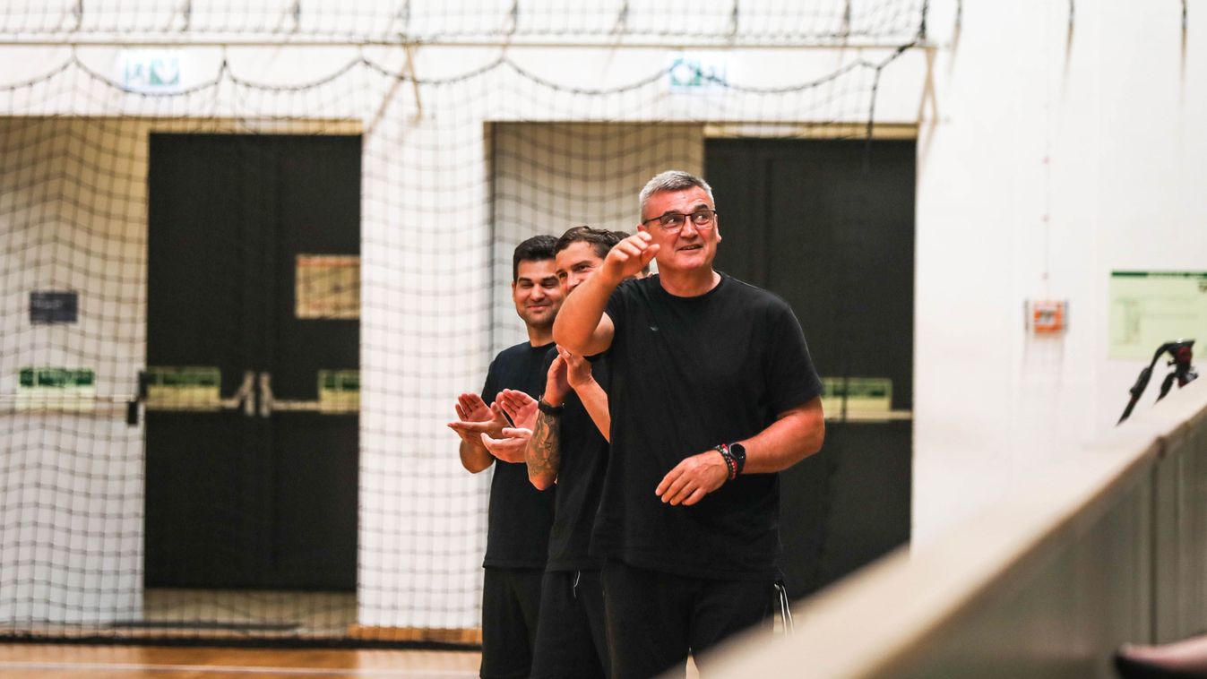 SZKKA: együtt a szurkolókkal - fotók