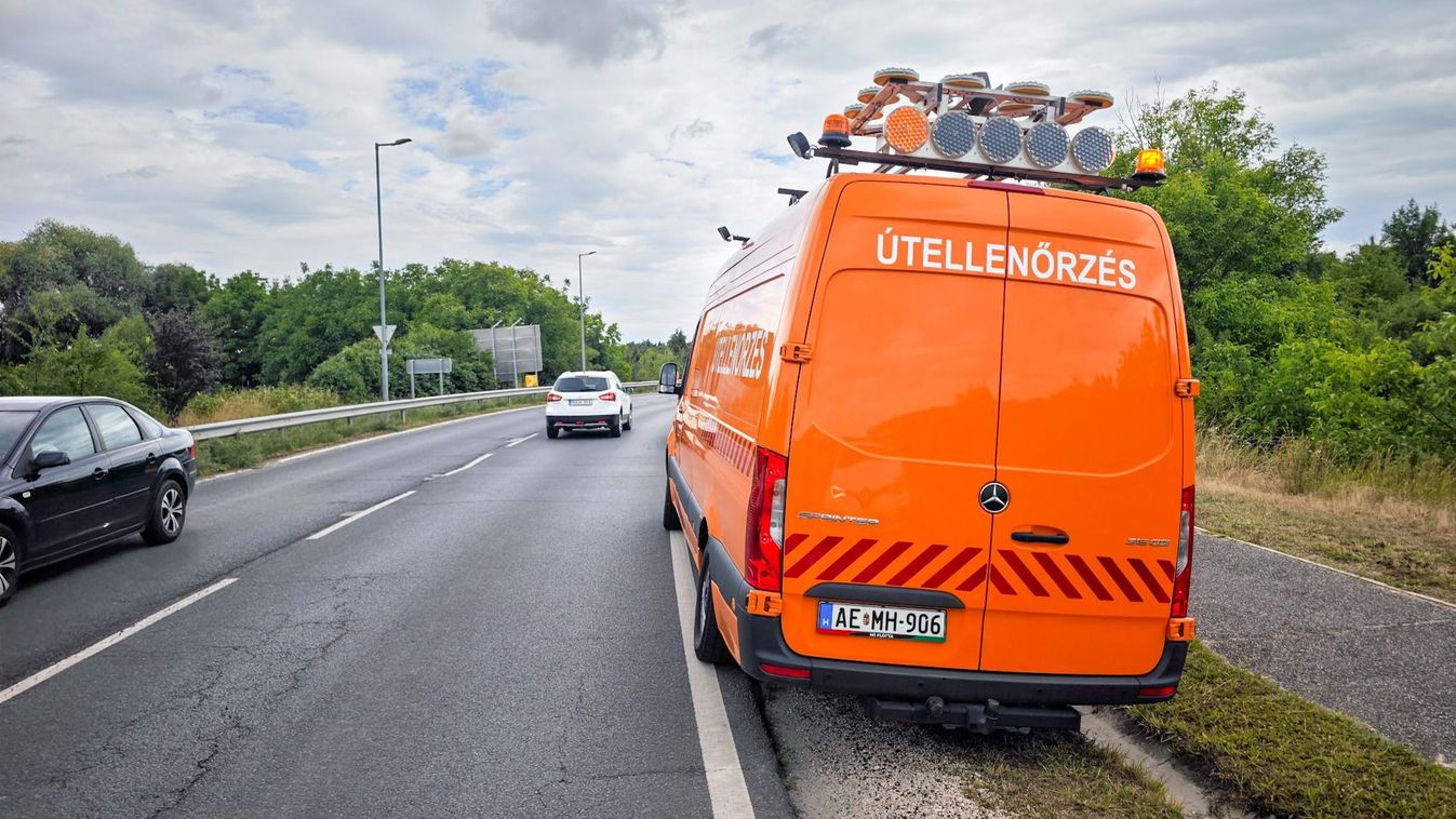 Több autót is összetört egy ittas sofőr Szombathelyen, elmenekült és újabb balesetet okozott - fotók