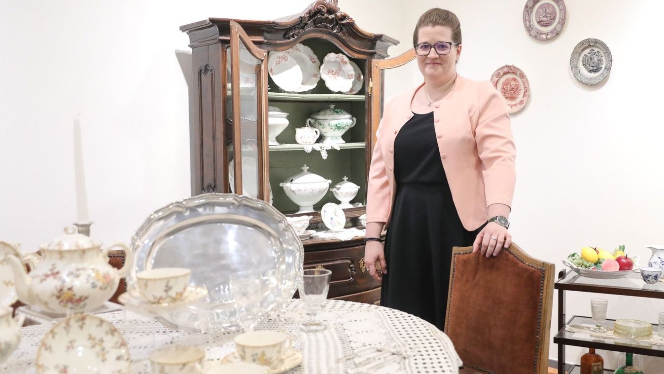 Terítéken a polgári életmód – időutazás a spájztól az ebédlőig a Smidt...