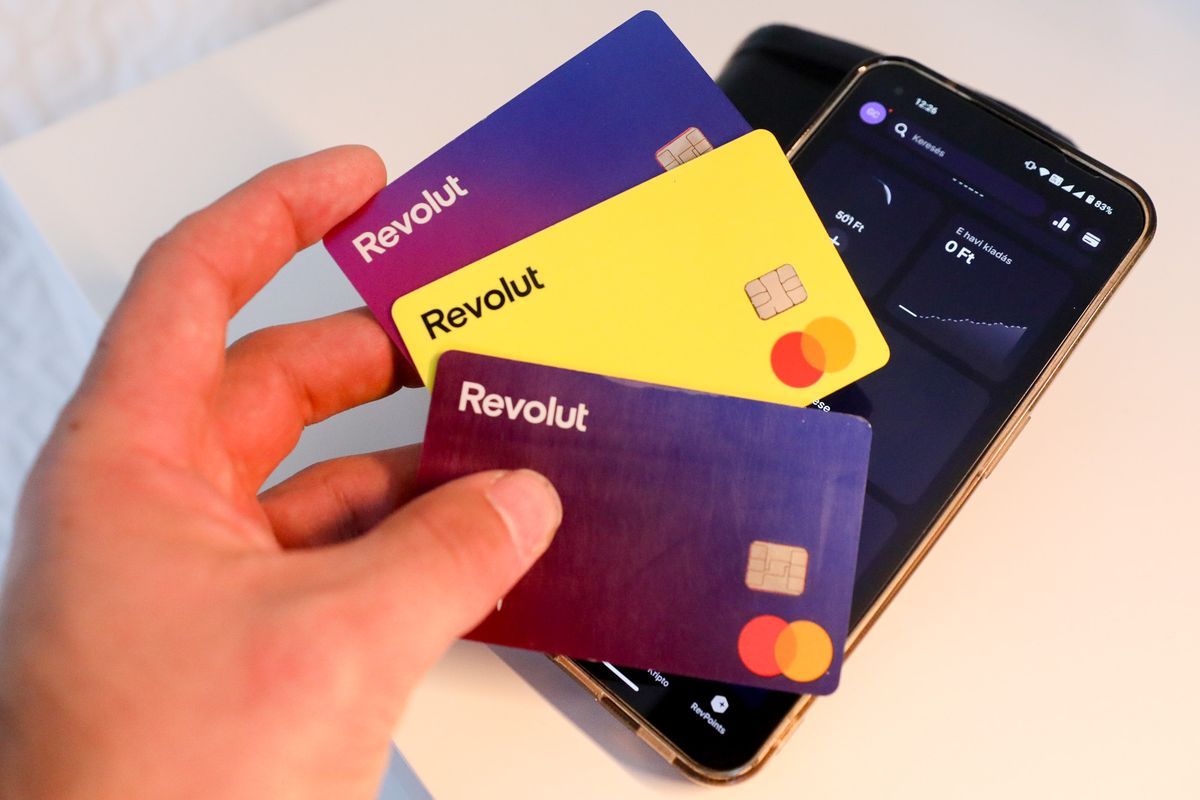 Revolut ingyenes készpénzfelvétel: így kérheted a havi 300 ezer ...
