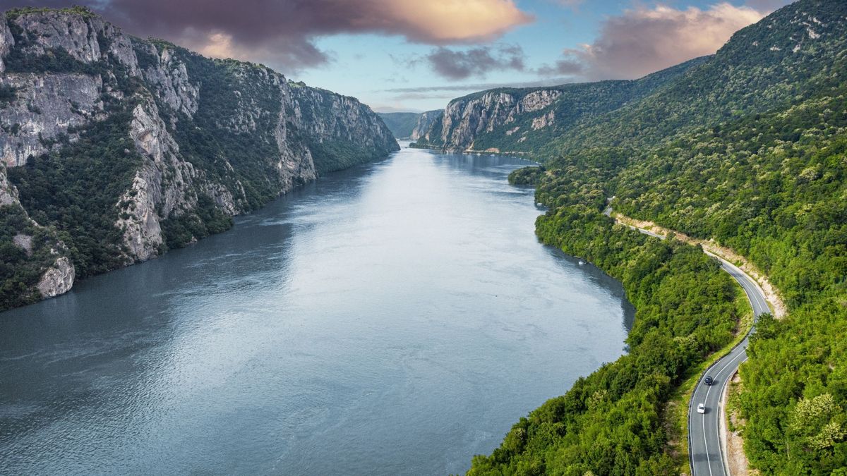 Átirányítanák a Duna vizét, hogy megmentsék a román atomreaktort