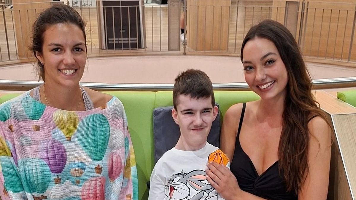 Kiszel Tünde lánya lepte meg Erdélyi Rolikát