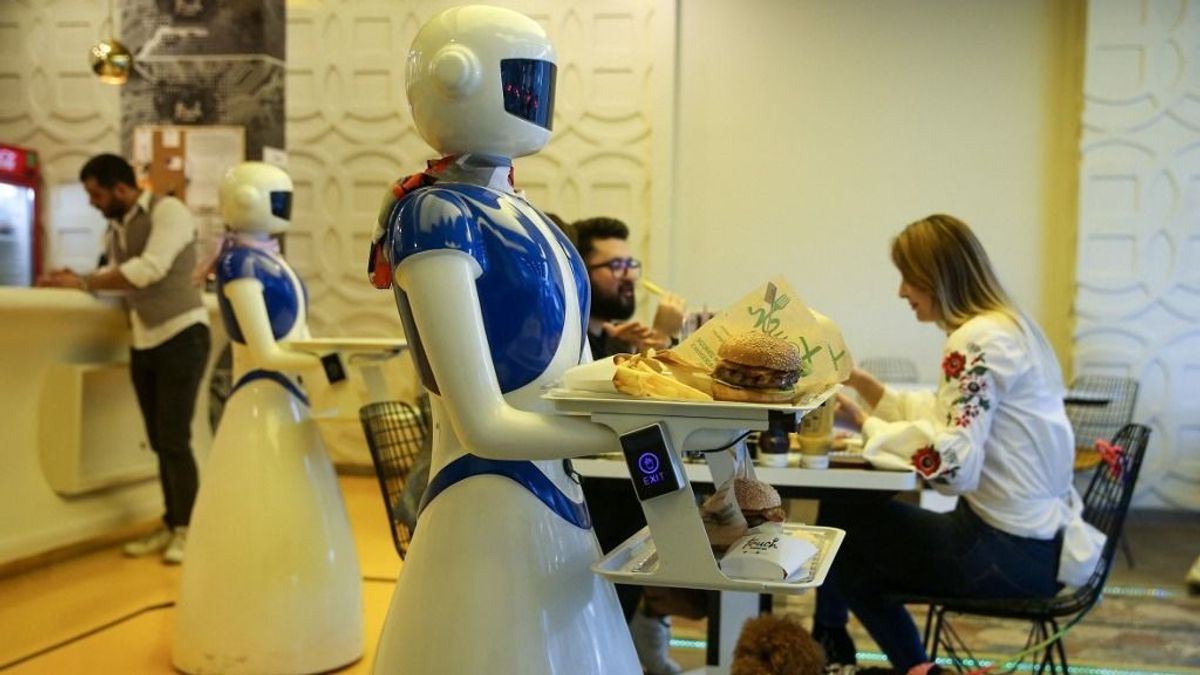 Eltűnhet a borravaló, ha a robotok veszik át ezeket a munkákat?
