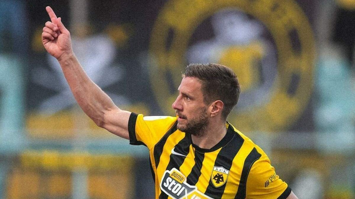 Varga Barni kapuba talált - videón a látványos gól