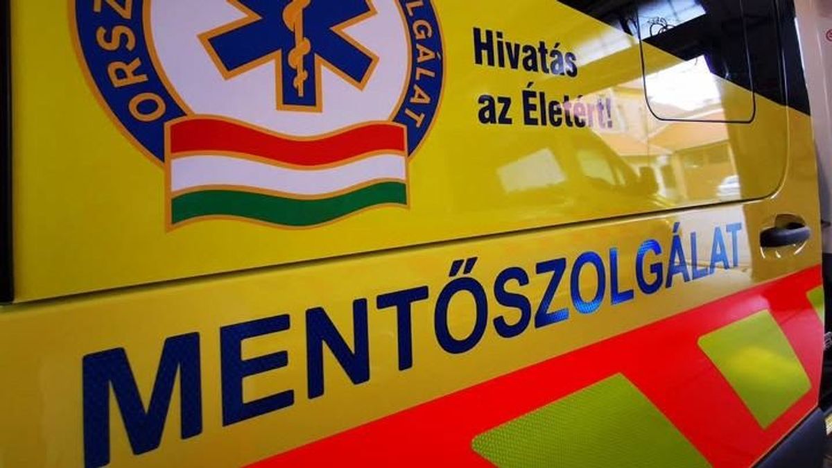 Drámai pillanatok: munkahelyén esett össze egy nő, mentőhelikopter jött érte
