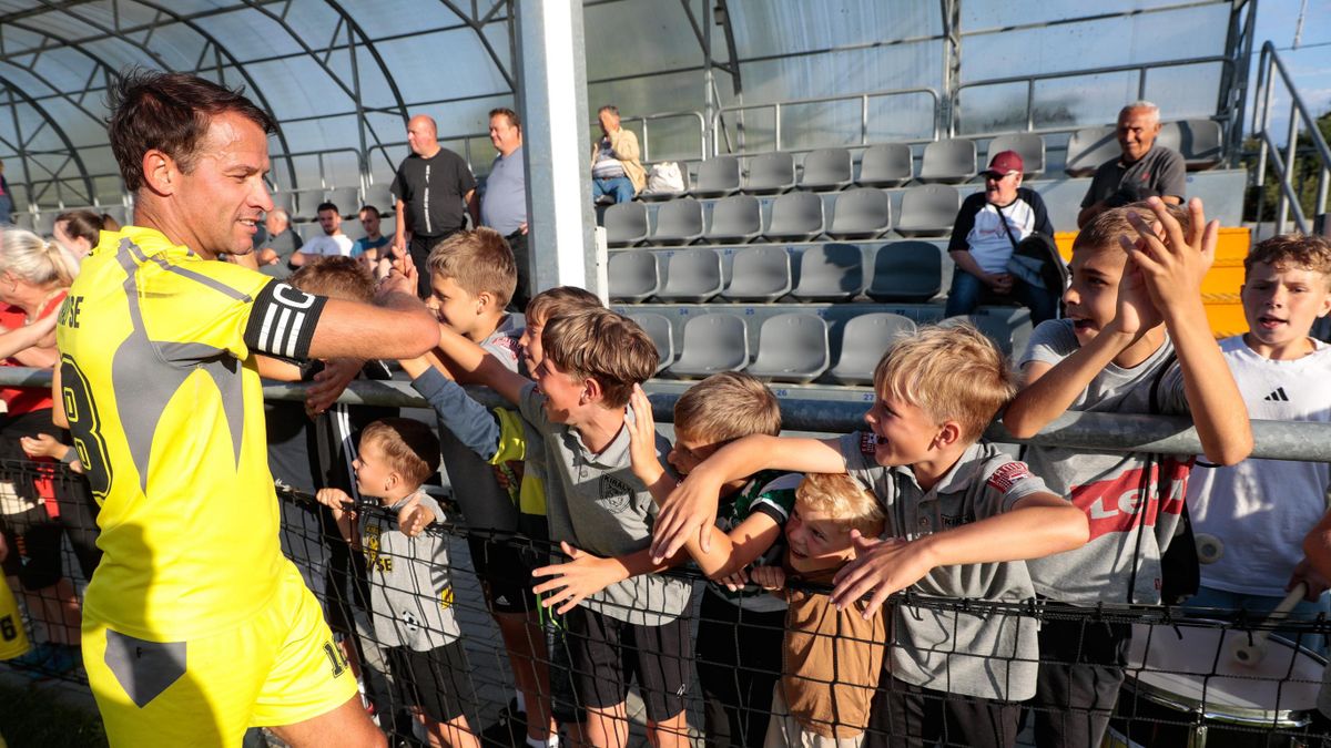 NB III.: itthon a Király, idegenben a Haladás