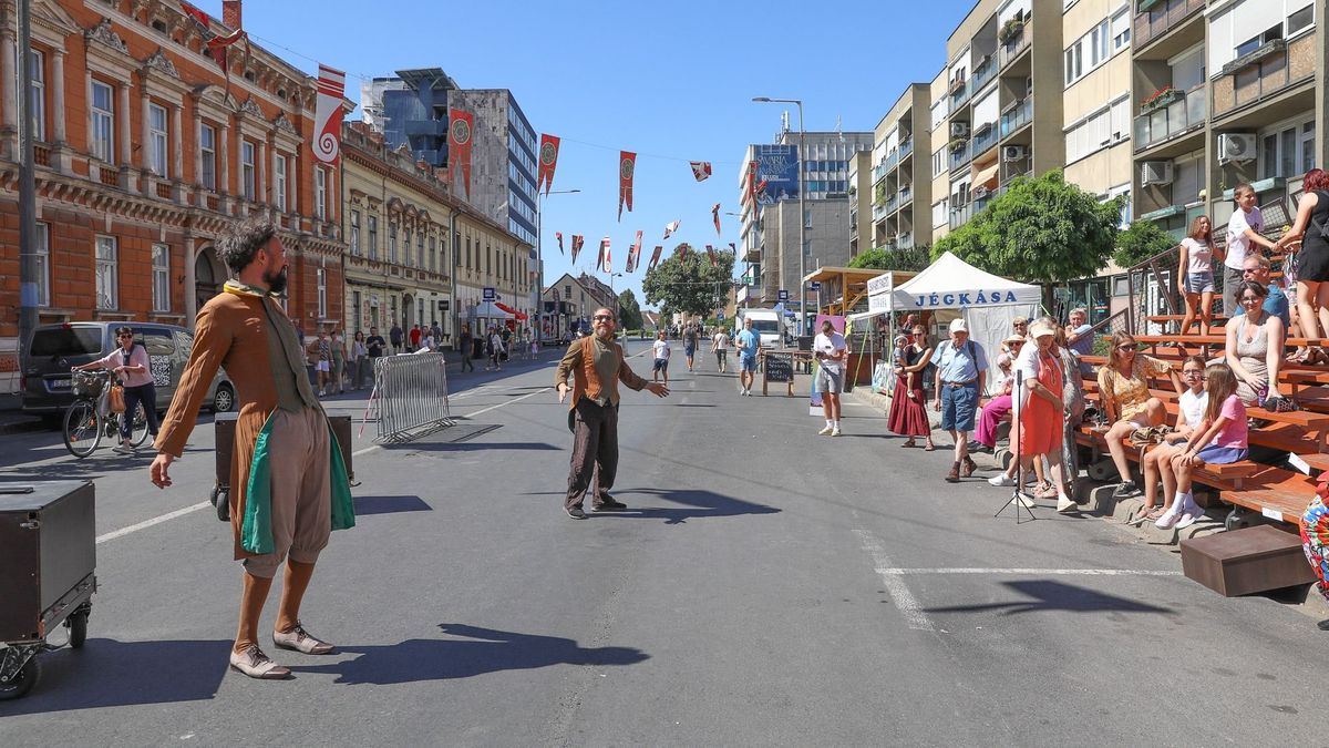 Ilyen volt az Öreg Város Vására pénteken délelőtt - fotók