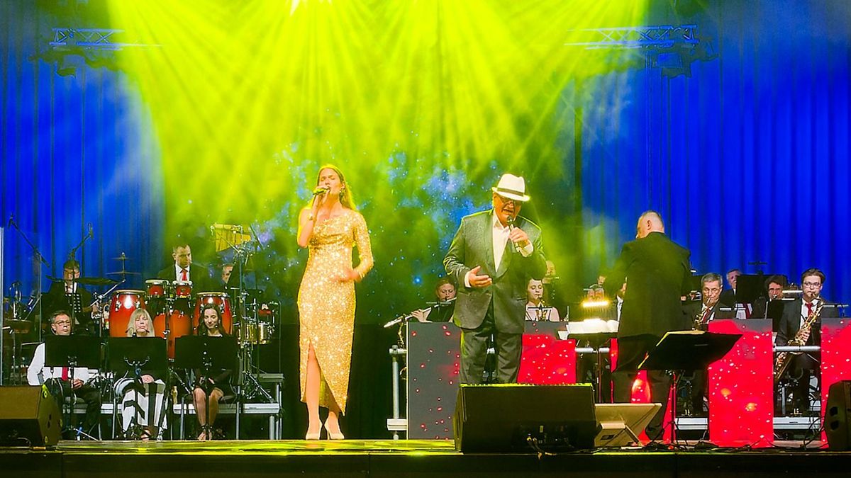 Jótékonyság big band ritmusban: rászoruló családokért szól a zene a Bartók Teremben