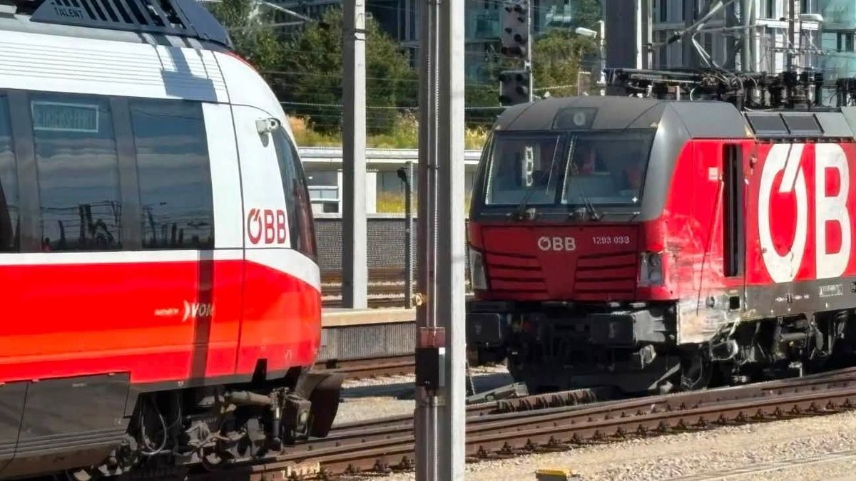 Kisiklott egy vonat Bécsben, hatalmas a fennakadás