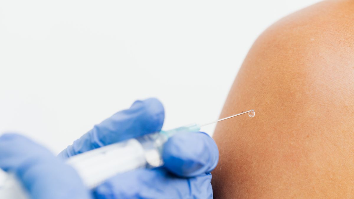 Nem veszélyes? Okozhat fertőzést a vakcina? – a HPV elleni védőoltásról most egyenesen az országos tisztifőorvostól kérdezhetünk