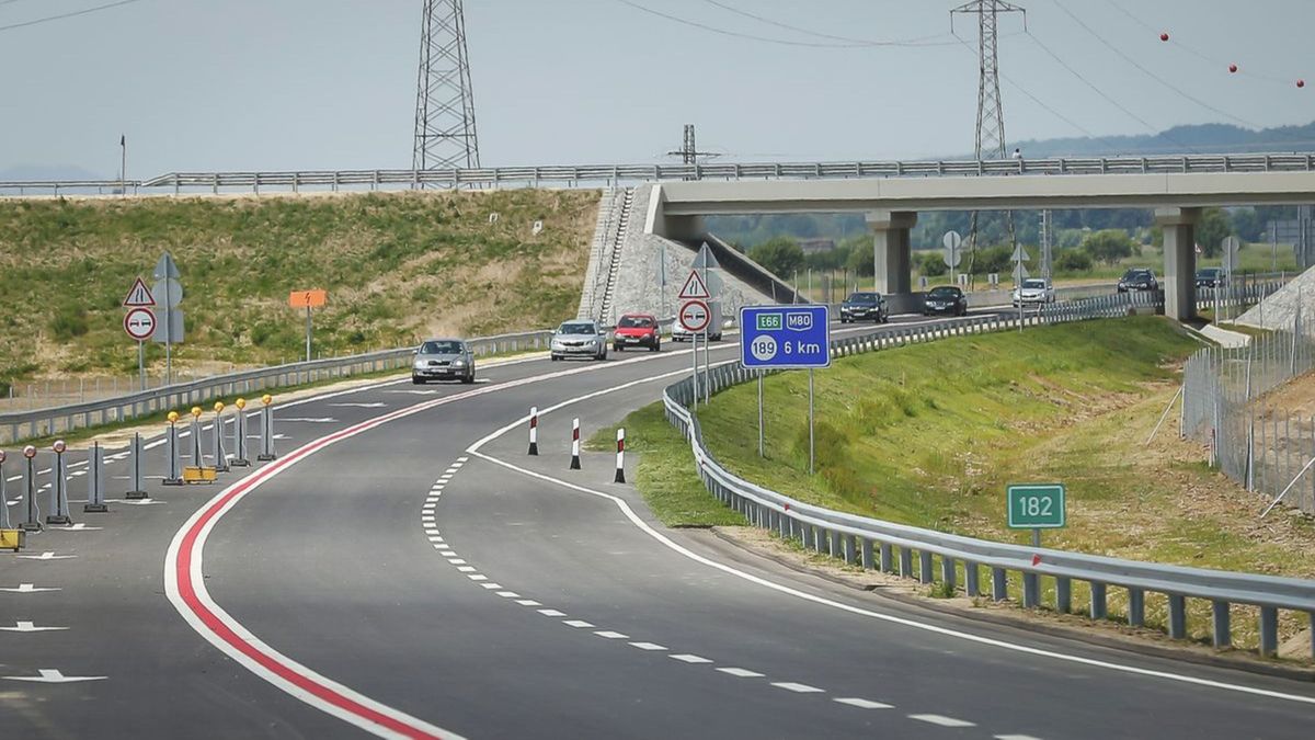 Szigorítások a közlekedésben Ausztriában - Vasi határátkelőket is érint a döntés